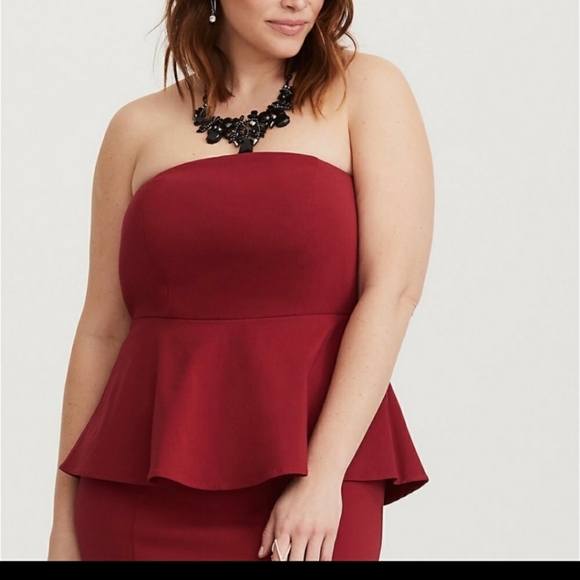 NWT Torrid Peplum Bengaline Red Gown Dress - Picture 2 of 10